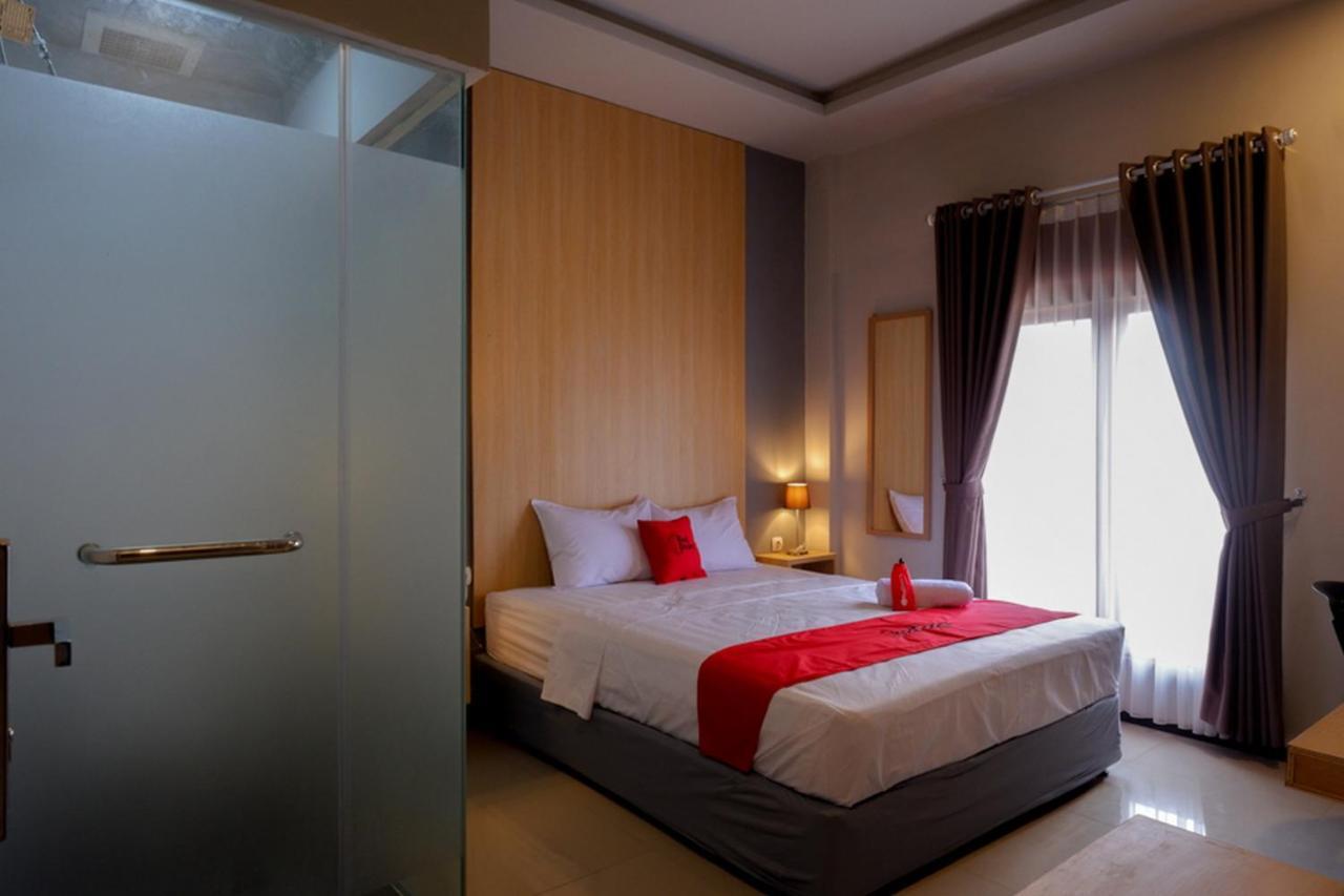 Reddoorz Syariah @ Jalan Sultan Agung Tegal (Central Java)