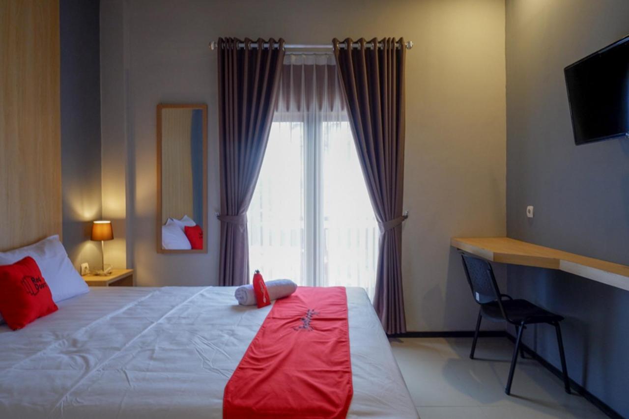 Wisma tamu Reddoorz Syariah @ Jalan Sultan Agung Tegal (Central Java)